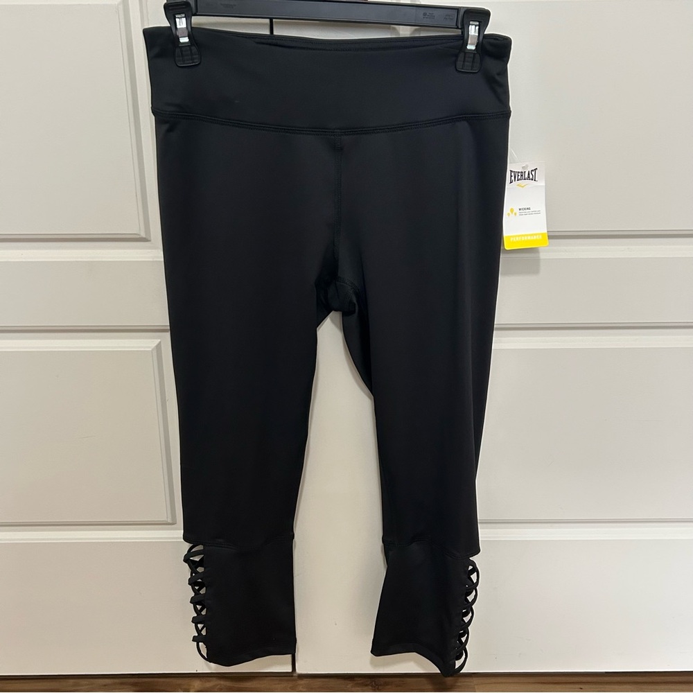 Everlast Black Strappy Capri Leggings